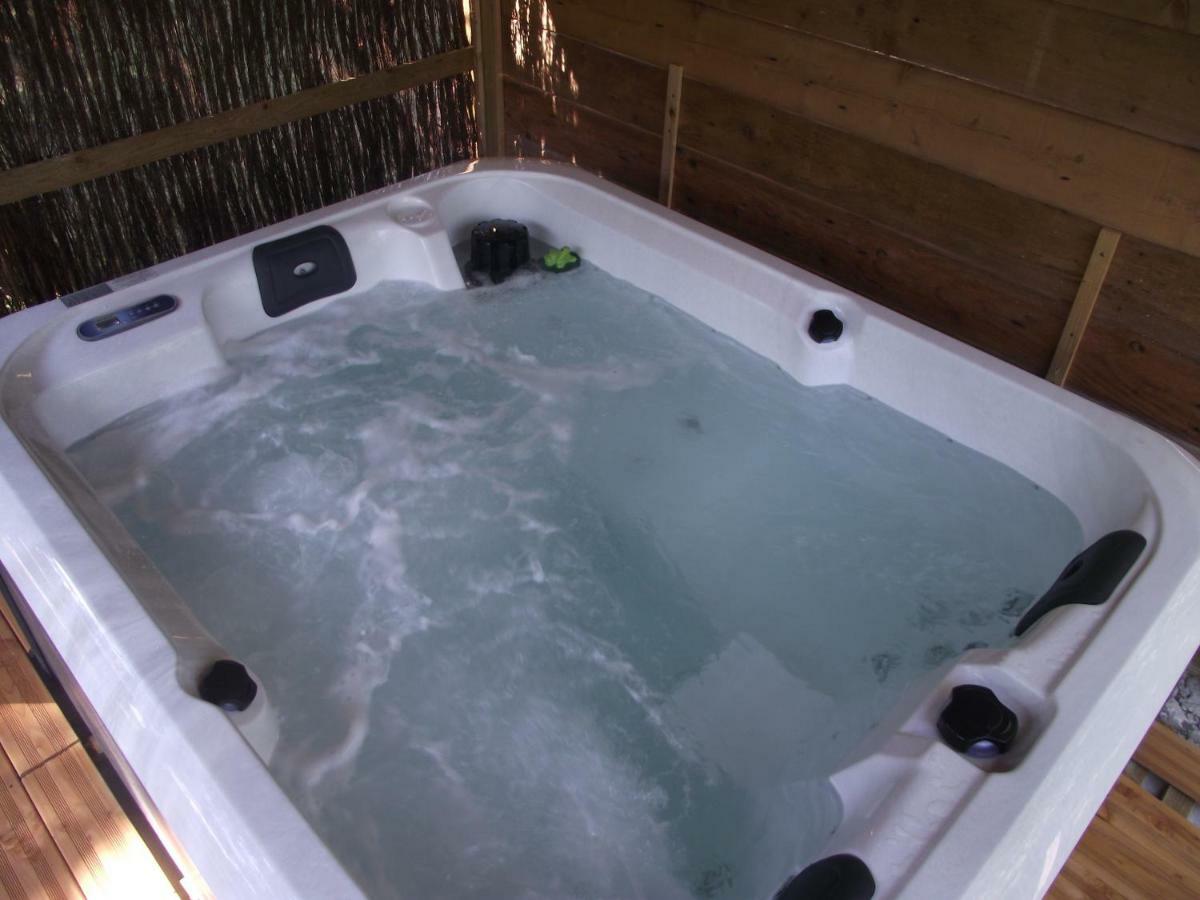 Domaine Des Cigales, Chambre D'Hotes Saint-Martin-d'Aout Eksteriør billede